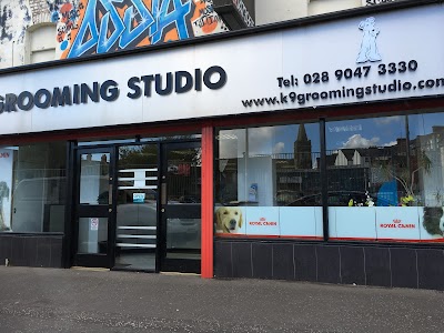 Grooming Van Image