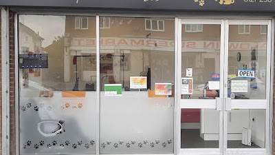 Collar And Tie Dog Groomers