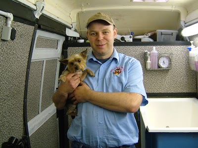 Grooming Van Image