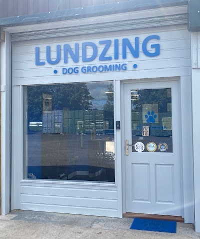 Lundzing Dog Grooming