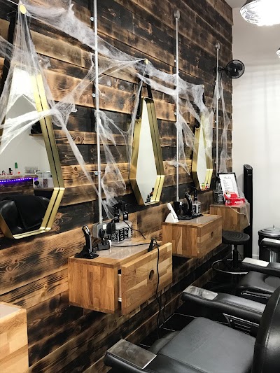 Grooming Van Image