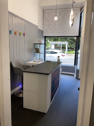 Grooming Van Image