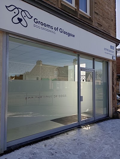 Grooming Van Image