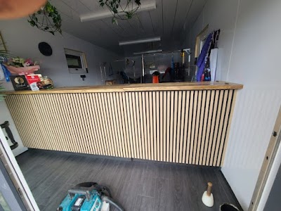 Grooming Van Image