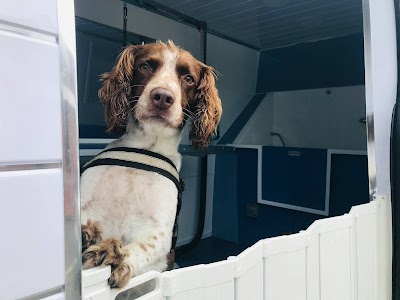 Grooming Van Image