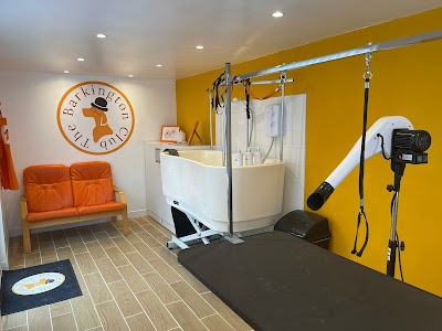 Grooming Van Image