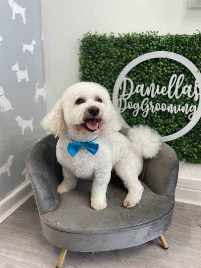 Grooming Van Image
