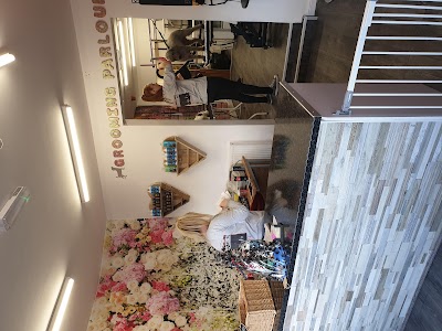 Grooming Van Image