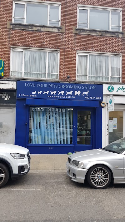 Grooming Van Image