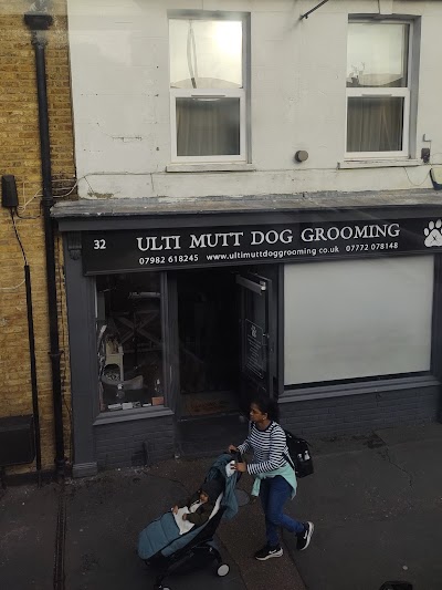Grooming Van Image